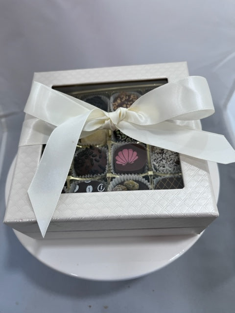 Medium Specialty Box - Single Layer