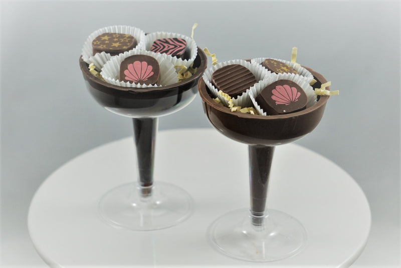 Chocolate Dipped Champagne Flutes