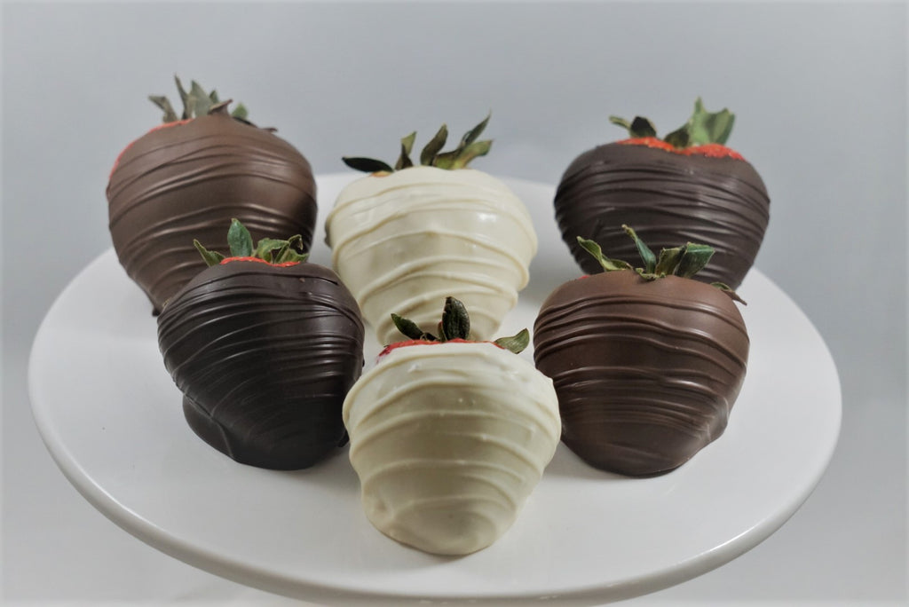 Chocolate Dipped Strawberries - 6 Count