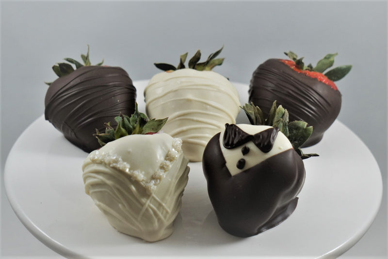 Mr & Mrs Chocolate Dipped Strawberries